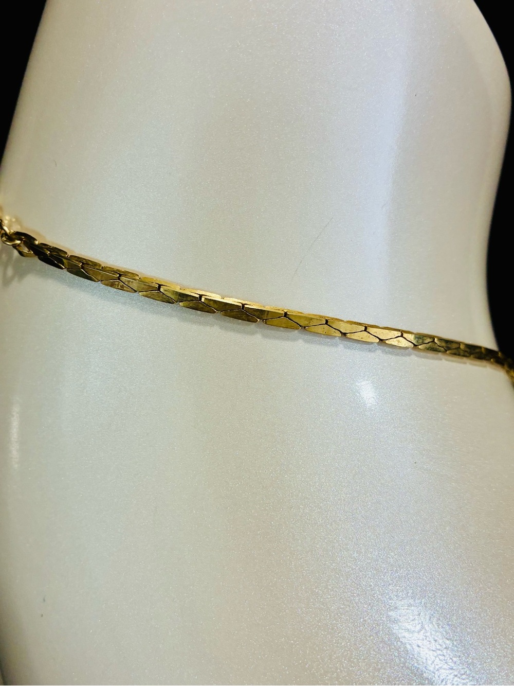VTG Damascene Gold-Tone Star Medallion Pendant Necklace - INCLUDES CHAIN LINK - Picture 7 of 15